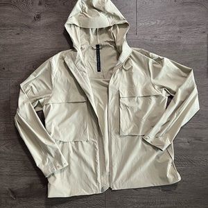Lululemon Men’s Stretch Cargo Jacket - XL